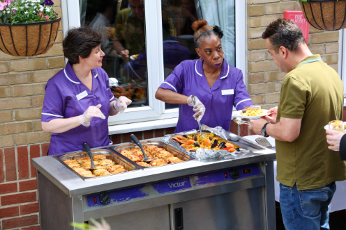 Outside dinning at Lusso Court Care Centre
